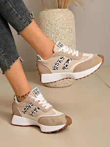 Women's New Casual Sports Shoes with Elegant Dot Decoration, Trendy Walking Sneakers, Leopard Sneakers, Comfortable Plus Size Sneakers for Leisure Wear, Textile Sneakers