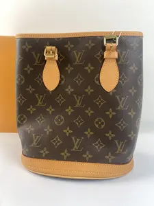 Pre-owned Louis Vuitton Monogram Canvas Bucket Bag with Tan Leather Trim and Gold Hardware