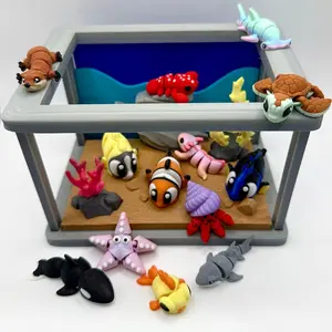 Fish Tank Play Set with Sea Creature Figurines