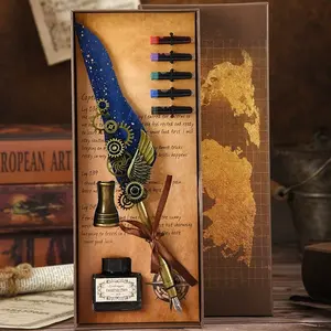 Vintage Map Wing Feather Quill Pen Set with Gift Box, 1 Set Punk Style Aesthetic Feather Pen Set, Creative Gift for Friend, Ink Cartridges