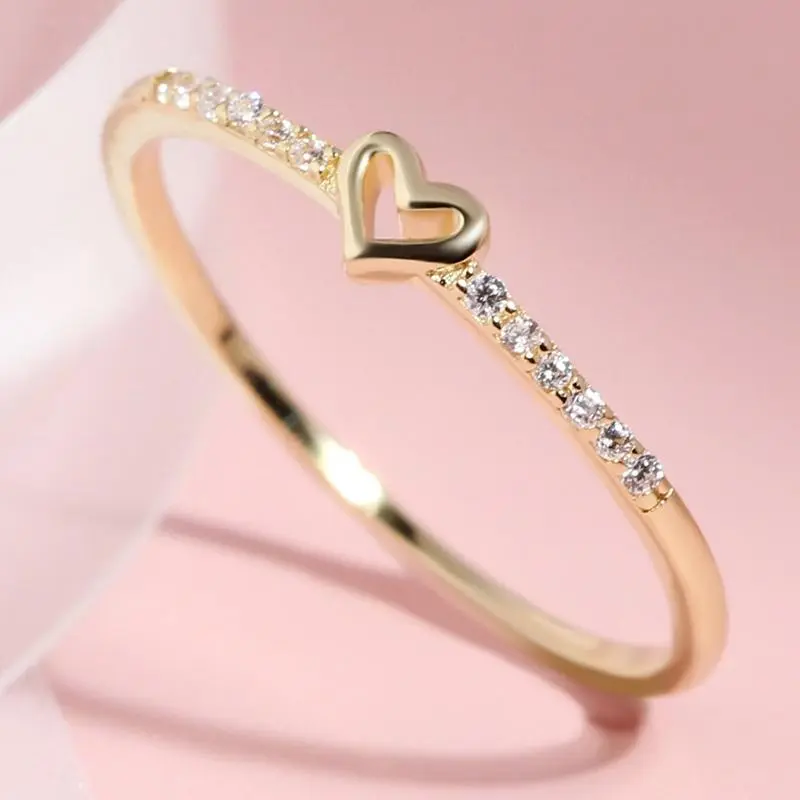Elegant Women's Copper Ring, Sparkling rings for women, Heart shaped design, promise rings for gf,engagement rings,accessories for women,accessories,womens gifts,Suitable for parties,festivals,gifting,and daily wear,14k gold plate-193