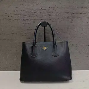 Pre-owned PRADA Leather Shoulder Bags 7.8'' R5719 Shoulder Bag C14304916845 0411 T5 Betsy