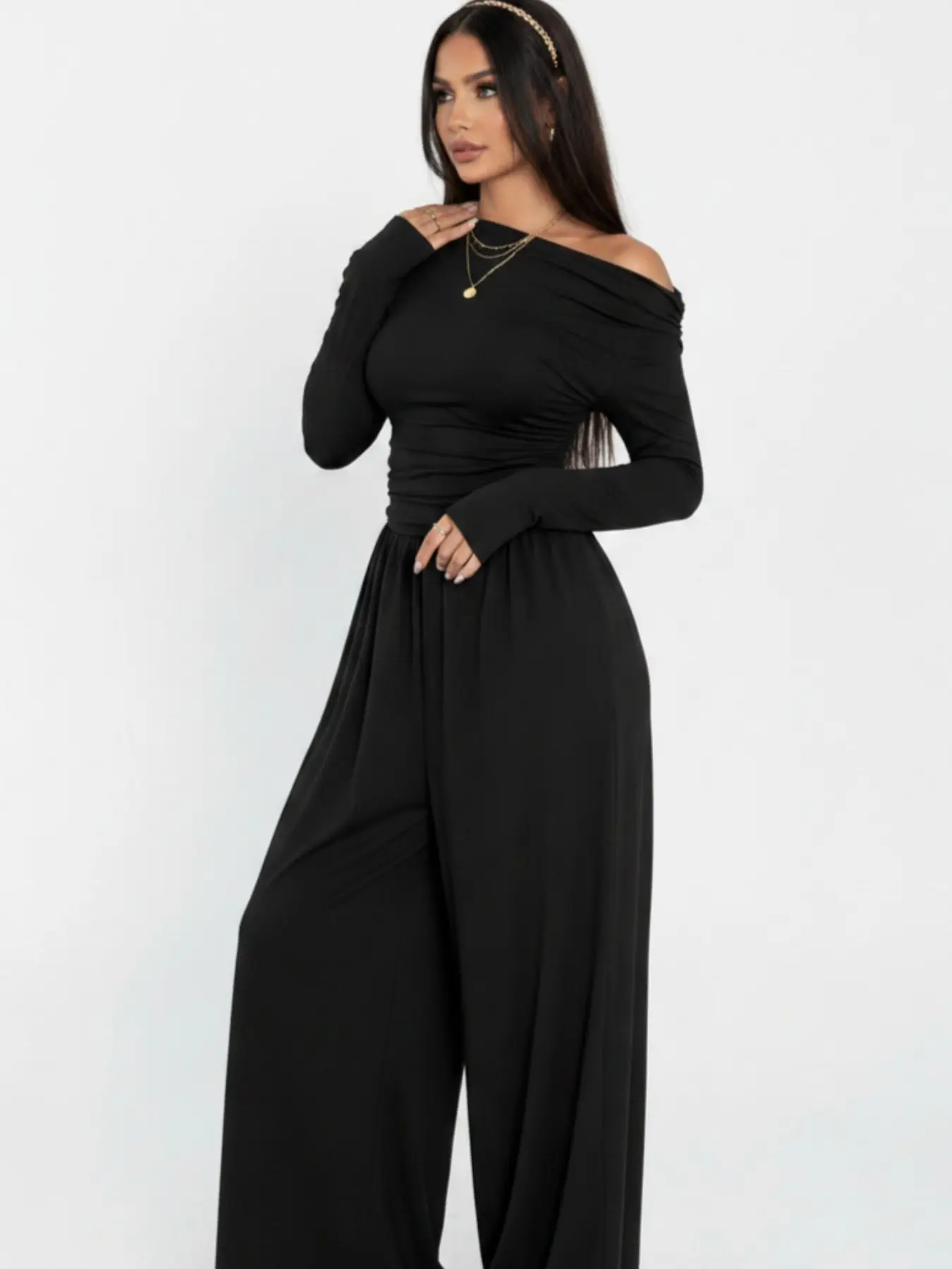 Solid color off-the-shoulder long-sleeve knitted flowy elegant jumpsuit with asymmetric design, ruched, loose straight-leg casual pants