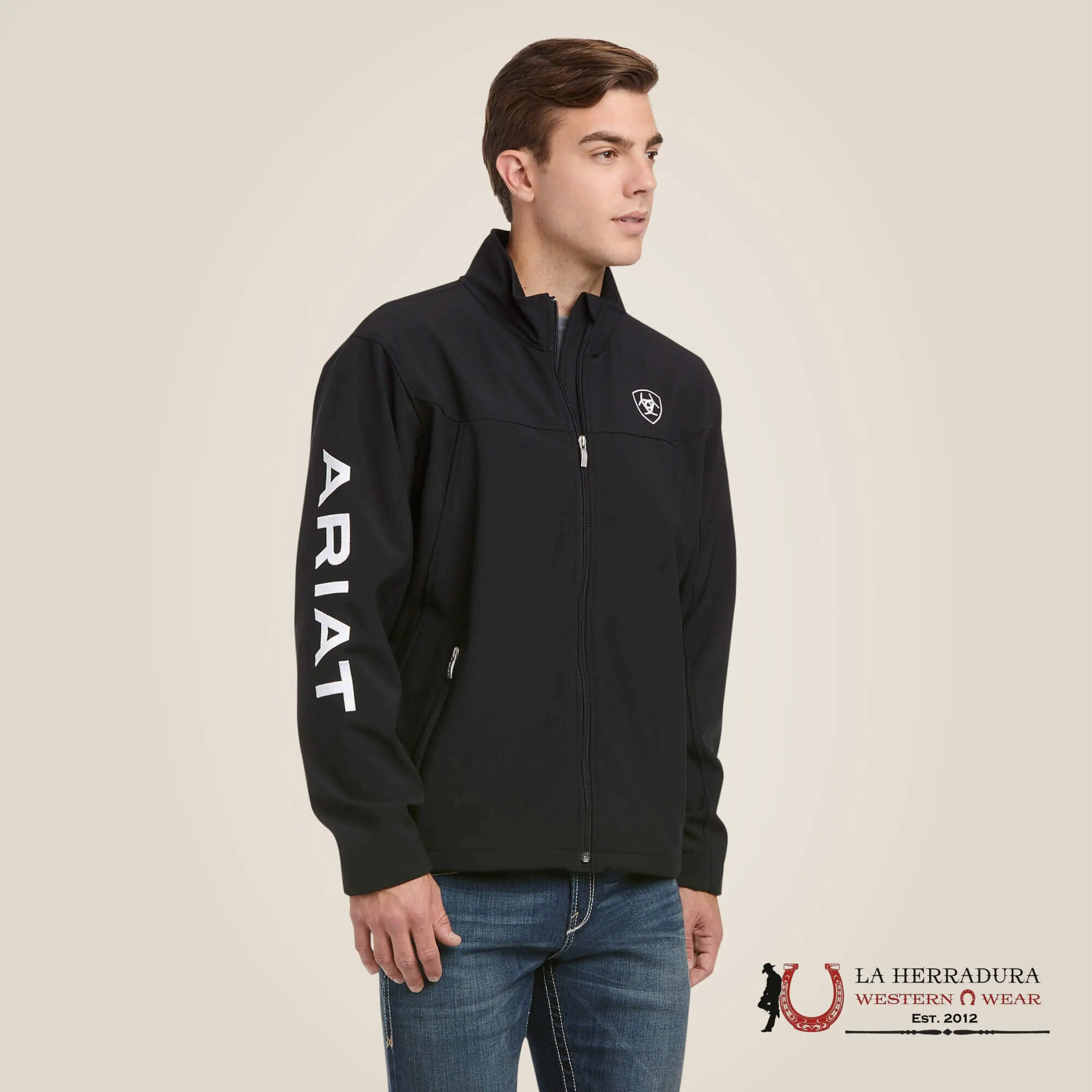 ARIAT Men's Black/White Team Logo 10019279 Softshell Jacket - Long Sleeve Casual Coats with AriatTEK® for Superior Performance