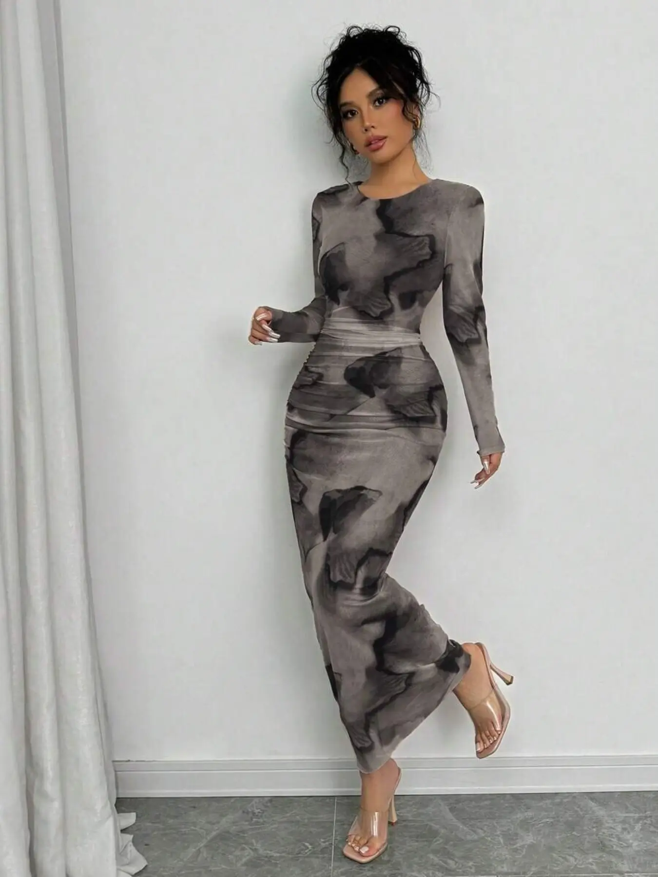 Elegant Gradient Ombre Long Sleeve Slim Fit Women's Dress, Bodycon Dresses, Bodycon Fitted Dress, Lady, Womenswear, Spring & Fall Fashion, Stylish Long Skirt, Perfect for Casual Wear