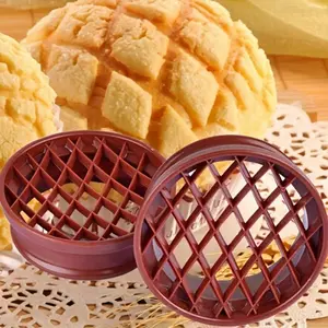 Biscuit Baking Ring Tool Hollow Print Sweet Sweet Worker Cake Press Bread Mold - Baking Tool for Bread, Cake, and Biscuit - Lattice Design for Perfect Results - Ideal for Home Kitchen - Baking Supplies