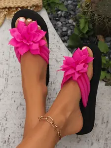 Women's Flower Platform Wedge Flip Flops, Boho Style Sandals, Ultra Soft Thick Sole Sandals, 3D Flower Slip-On Summer Beach Slippers, Lightweight Non-Slip Sandals, Multi-Color Plus Size, Perfect for Beach, Casual Wear & Gifts
