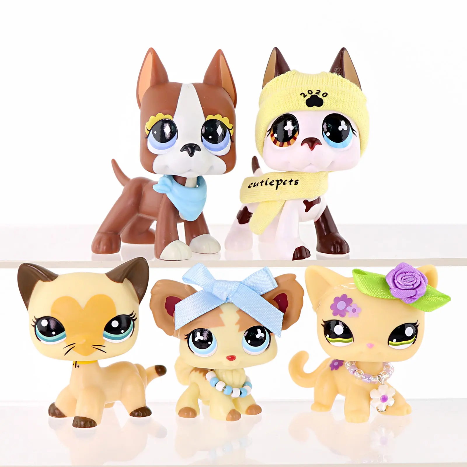 5 Pcs Cute Cartoon Pet Mini Figurines, Dress‑Up Puppies & Kitties with Bandana Hat Bow Flower Accessories, Small Collectible Toys for Pretend Play Desktop Display, Kids Party Favor Gift for Boys Girls Age 3+