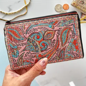Mini Handmade Coin Purse with Boho Paisley Design, Handmade Fabric Pouch, Cute & Meaningful Gifts for Travel and Makeup, Small Zipper Pouch