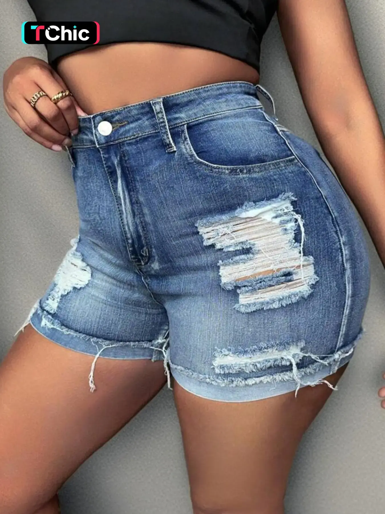 Plus Size Ripped High-Waisted Button Fly Medium Wash Denim Jean Shorts, Casual Fashionable Fit Womenswear, Shorts for Daily Outdoor Wear, Women's Bottoms for Summer