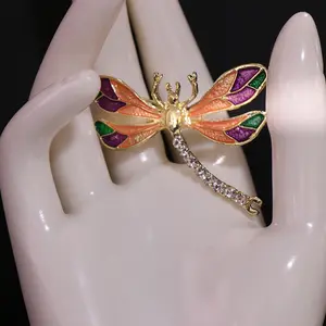 Fashionable Dragonfly Brooch Accessories