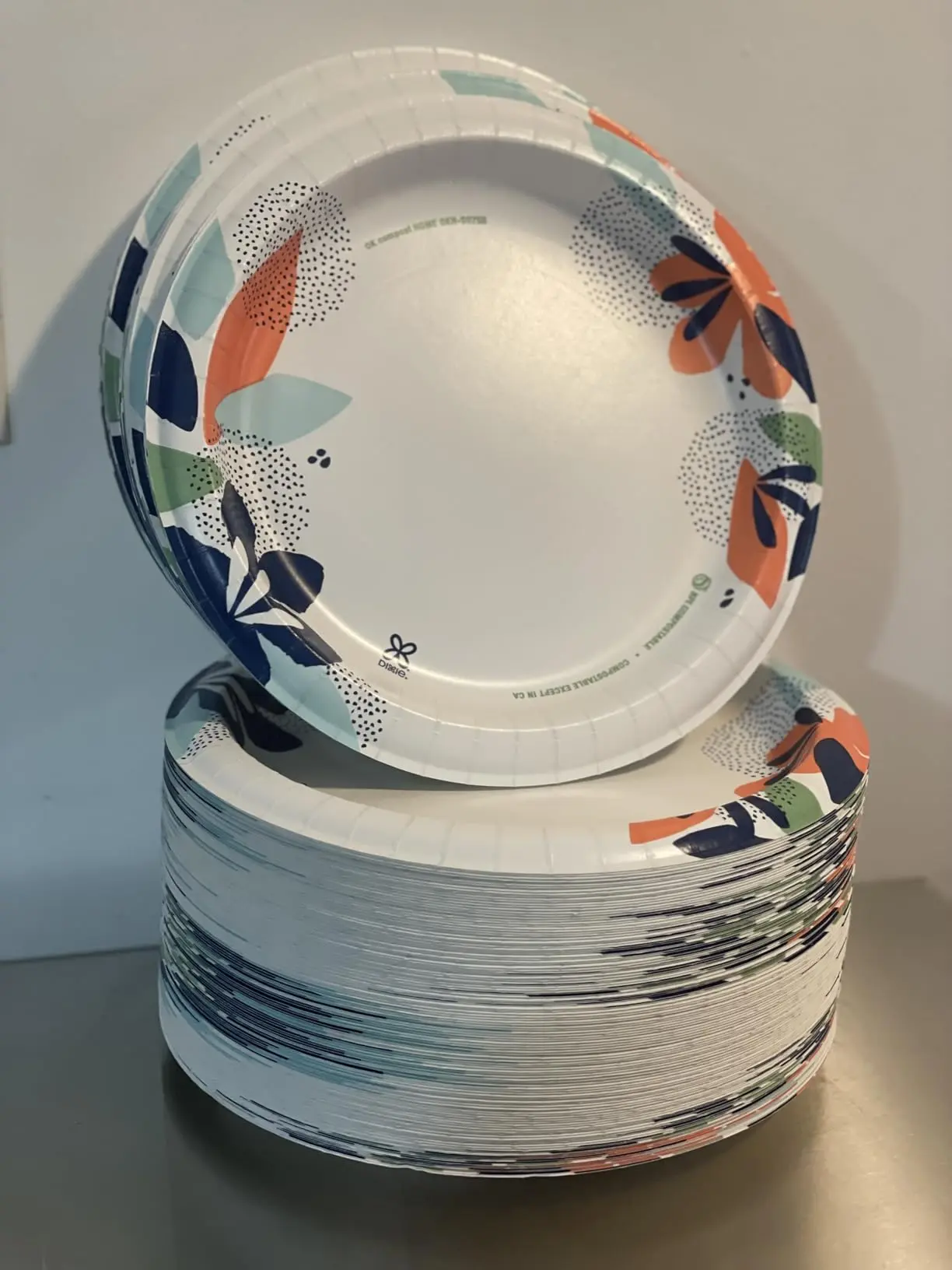 Medium Paper Plates, 8.5 Inch, 90 Count, 2X Stronger*, Microwave-Safe, Soak-Proof, Cut Resistant, Disposable Plates For Everyday Breakfast, Lunch, & Dinner Meals