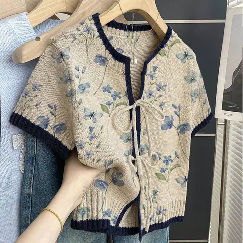 Women's Chic Khaki Bohemian Short-Sleeve Lightweight Knit Top, Casual Boho Soft Loose Round-Neck Design with Contrast Floral Print, Front Tie and Contrast Piping, Comfortable & Stylish for Spring & Summer Casual Wear