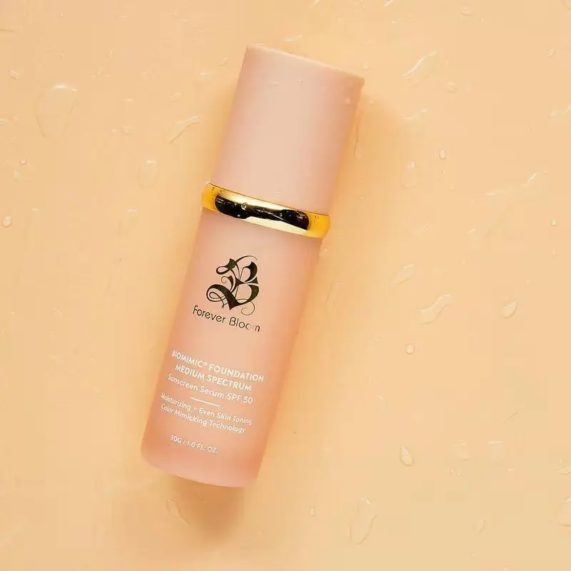Foundation 4 in 1 - Medium Spectrum, Liquid Foundation for Flawless, Natural Looking Finish