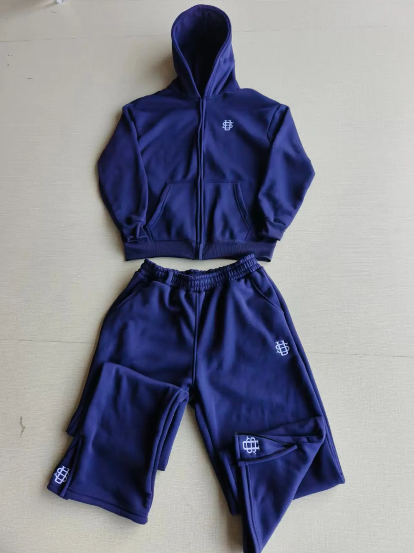 Street Trend Hip-Hop Zipper Loose Fit Athleisure Embroidered Tracksuit Sportswear Set, Casual Sporty Set, Casual Athletic Apparel, Casual Fashion for Men & Women, Comfortable and Stylish, Athleisure Outfit