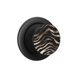 Shadow Striker | Zebra Stripe MagSafe Phone Grip