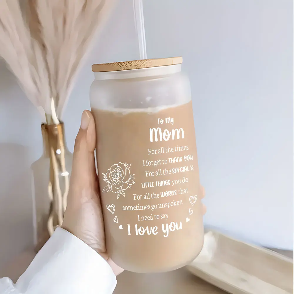 To My Mom Grateful Quote & Rose Design 16oz Glass Can Cup with Lid and Straw, Reusable Glass Drinking Cup, Glass Jar for Iced Coffee, Hot Chocolate, Juice, Cold Drinks, Heartwarming Glassware, Drinkware, Thanksgiving Day Perfect Gift for Mom