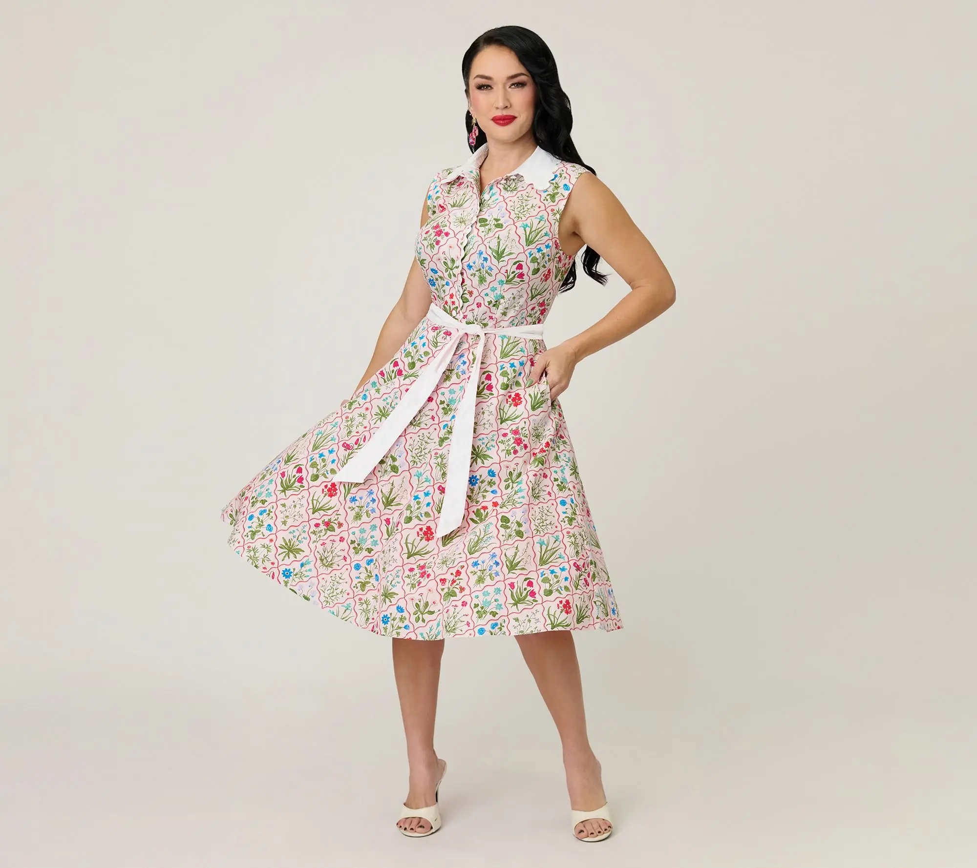 Unique Vintage Floral Diamond Darlene Swing Dress