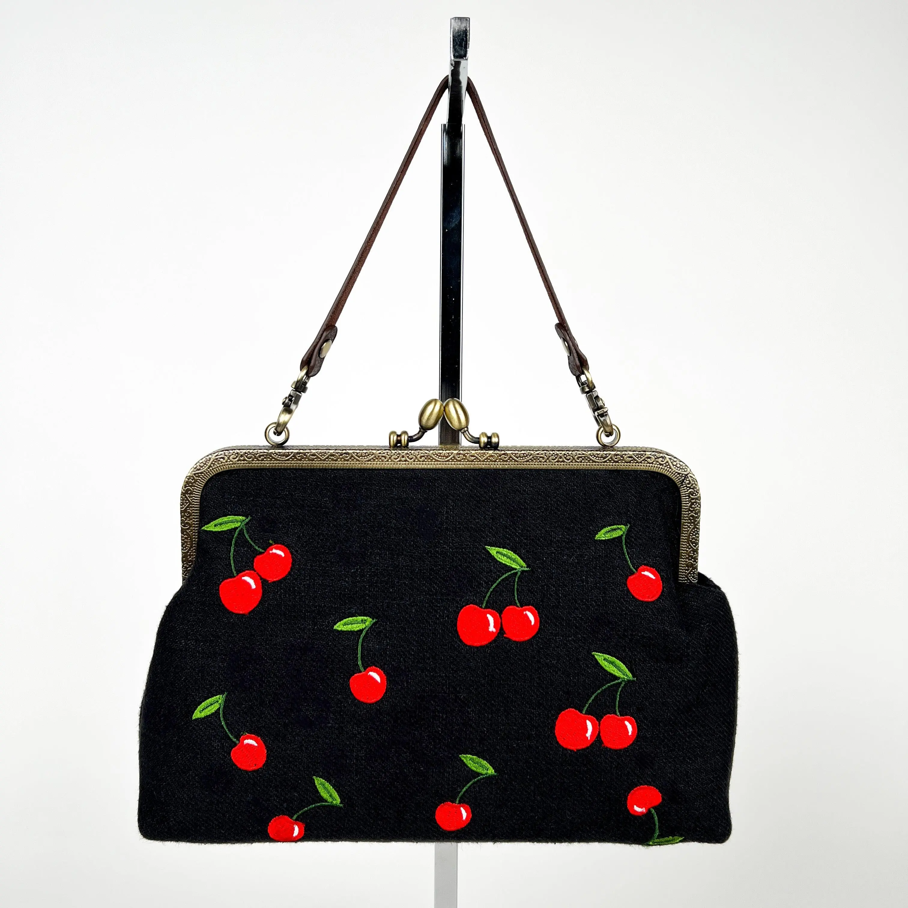 Black Cherry Kisslock Bag
