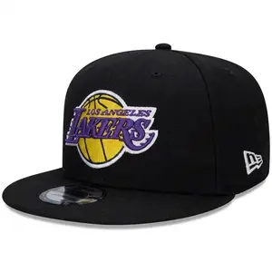 New Era NBA Los Angeles Lakers Black 9FIFTY for Men and Women Snapback Cap