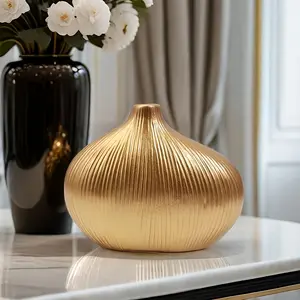 1pc Glamorous Golden Striped Resin Vase, Modern Luxurious Cylindrical Flower Vase for Home Decor, Elegant Ribbed Texture Design, Tabletop Floral Arrangement Decor, home decor