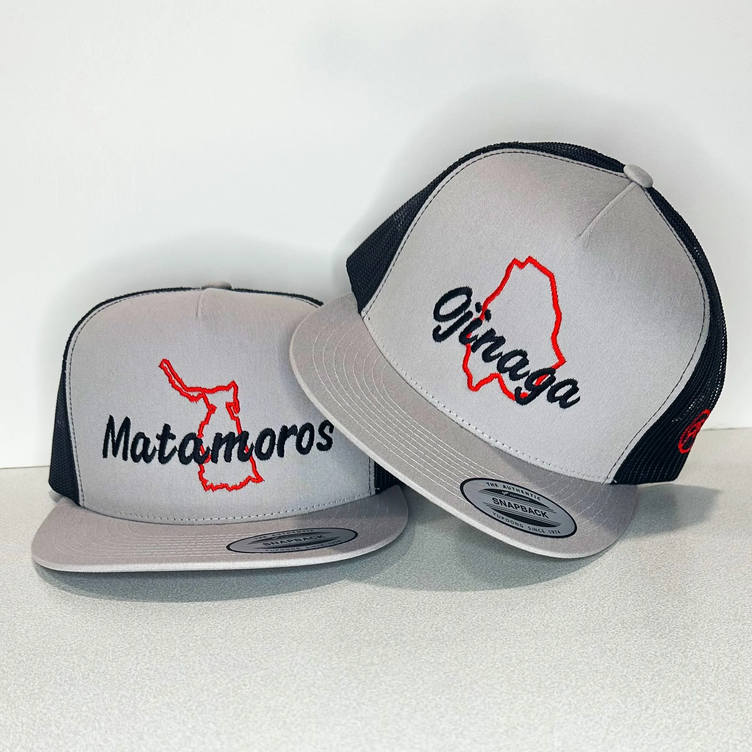 Estados Custom Text Snapback Hat with Stylish Design and Versatile Fit for Everyday Wear