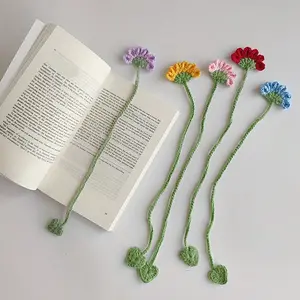 Handmade Crochet Flower Bookmarks, Daisy and Sunflower Bookmarks, Unique Reading Accessories, Perfect Gift for Book Lovers, Home Decor Office Supplies