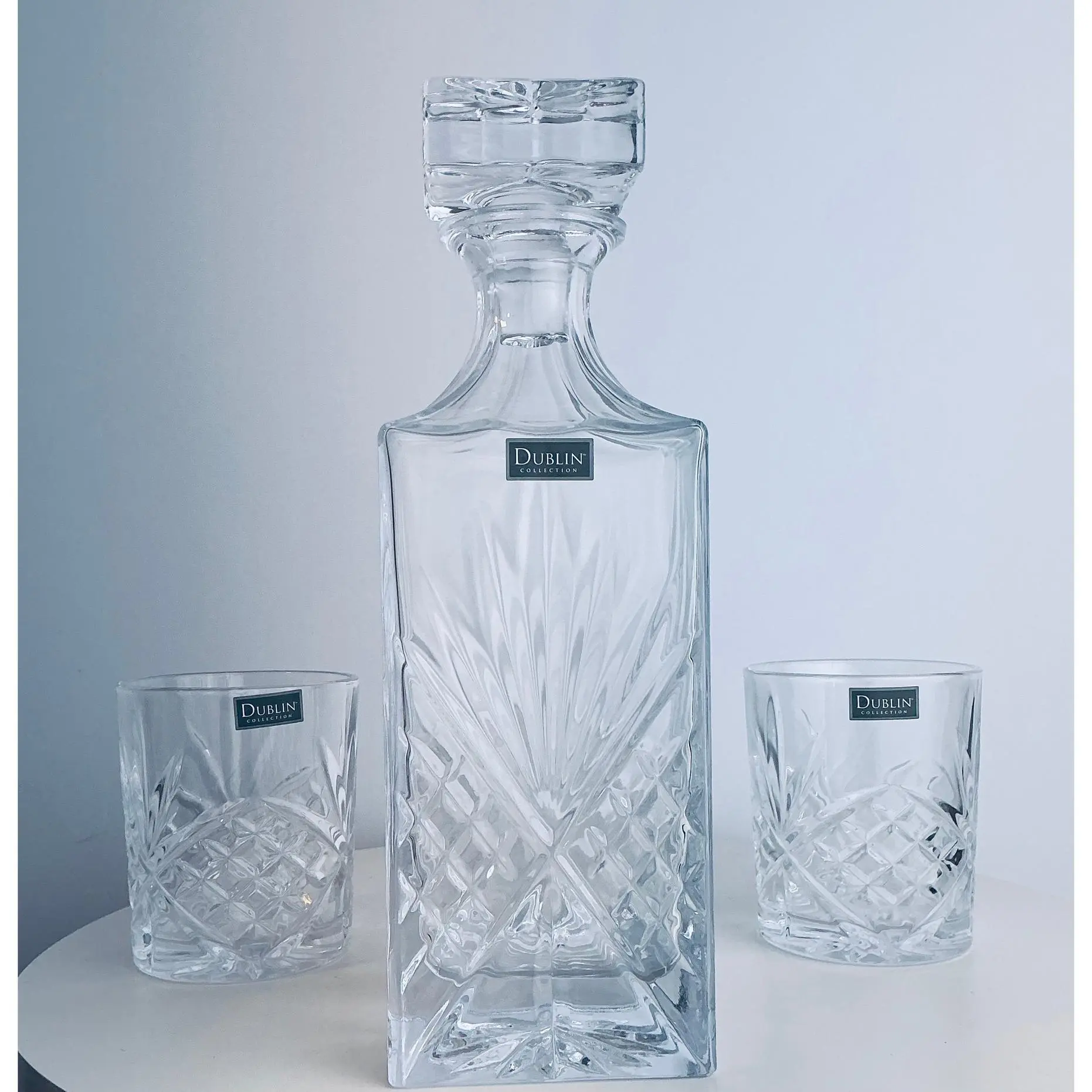 Shannon by Godinger Dublin Collection 3-Piece Crystal Decanter Set