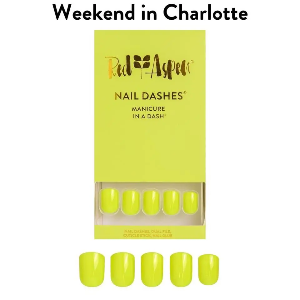Nail Dashes glue on nails easy to apply manicure