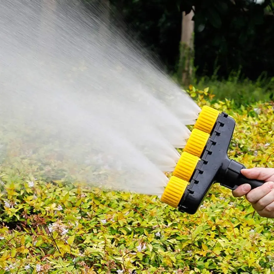 Farmer Watering Car Sprinkler Pump Mist Spray Vehicle Garden Sprinklers for Vegetable Garden Irrigation, Efficient Agricultural Equipment for Farm Use Atomization Sprinkler System, Garden Sprayer, Outdoor Sprinkler