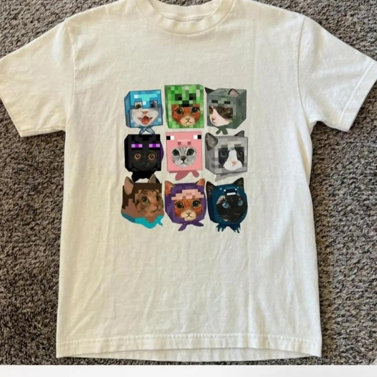 Gildan Men's and Women's T-shirt, Lovely Minecraft Cats Graphic Tee, Animal Tee, Gifts Shirt, Unisex Vintage Graphic Tees Gothic Grunge Y2k Emo Scene Amity Affliction Style Clothes Men Women Streetwear