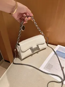 Trendy Women's Bag 2026 Fashionable Small Square Design, Stylish Baroque Chain Detail, High-End Snake Bone Link Purse, Fashionable Versatile Purse