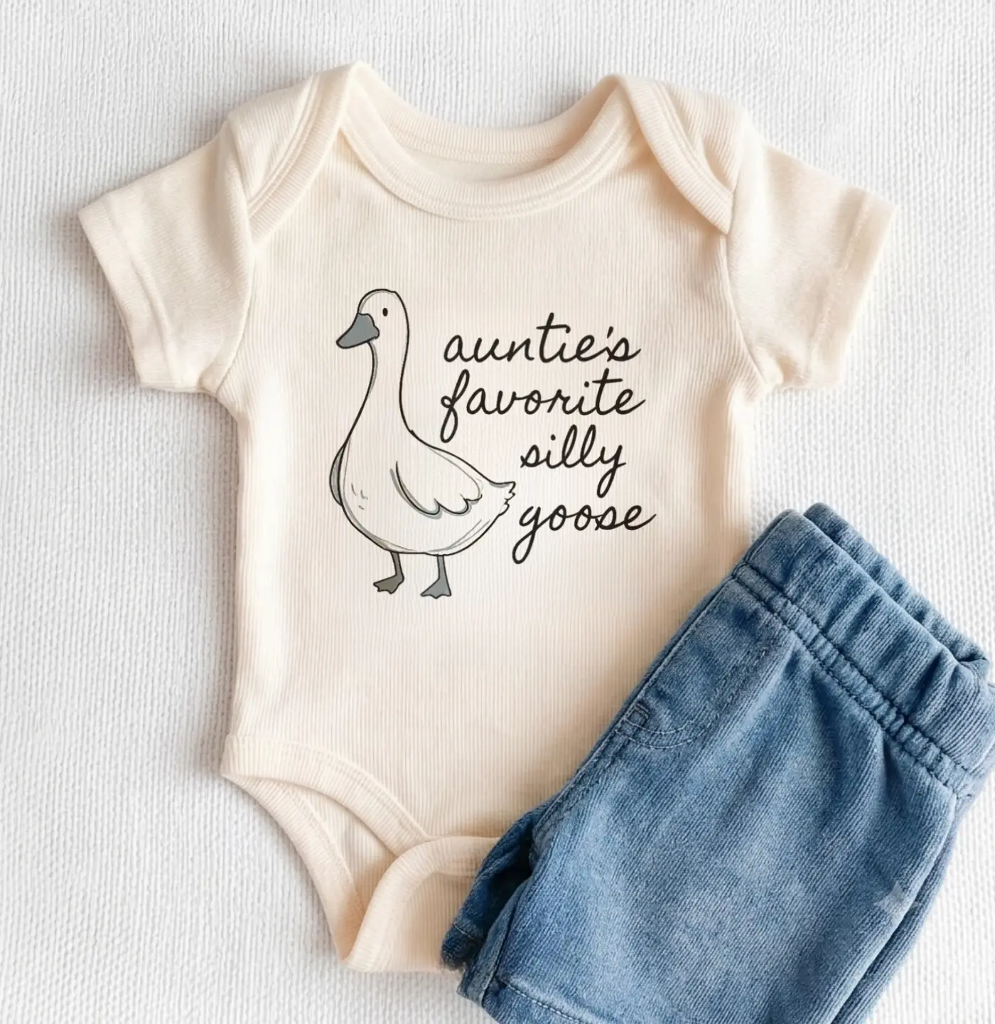 Auntie's Favorite Silly Goose Onesie, Funny Goose Baby Bodysuit, Cotton Baby Clothes, Baby Shower Gift, Cute Newborn Outfit, Pregnancy Announcement Onesie