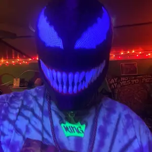 Venom mask