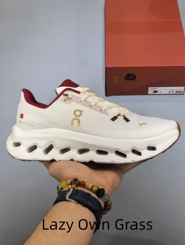 Cream 2-Tone Athletic Shoes for Sports Collectibles - Versatile Woven Surface, Thick Layered Hollow Sole, Matches Jeans, Skirts for Commuting, Weekend Outdoor Sightseeing