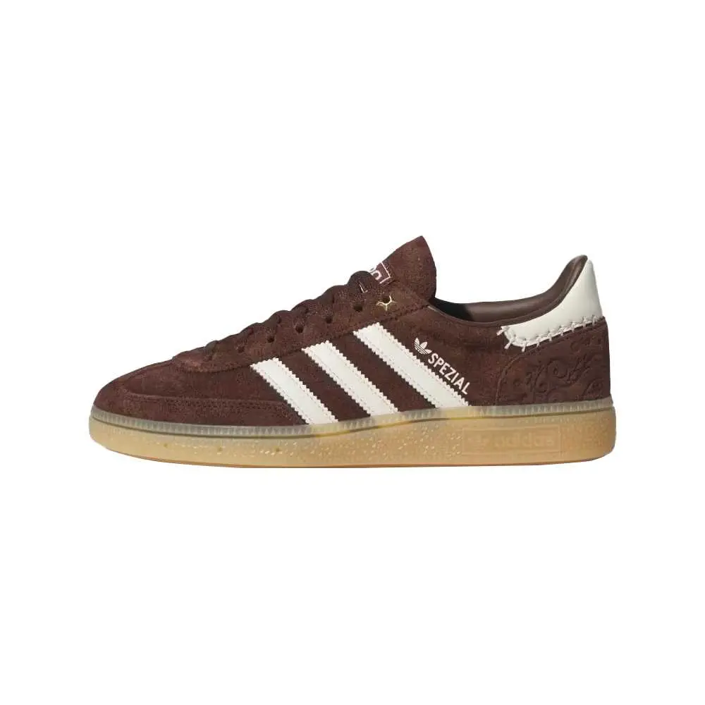 adidas Handball Spezial Mystical Brown Women's Classic Trainer, Casual Sports Shoes, Fashion Walking Footwear, Sneaker Trainer, Street Ready, Suede Upper, Indoor Trainers