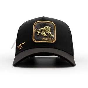 Cap “Pantera”, Black/Gold, “The King Ranch”.