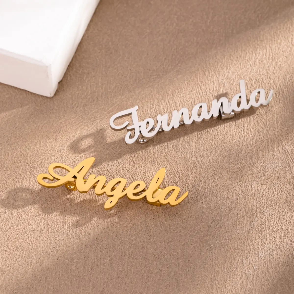 Y1326 Personalized Custom Name Stainless Steel Brooch - Elegant Lapel Pin, Fashion Accessory Gift for Men and Women, Elegant Brooch, Lapel Pins, Clip, Durable Metal Pins