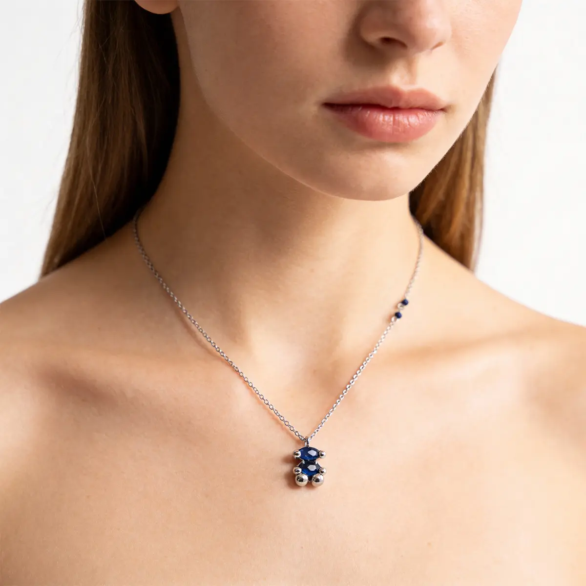 Simple and stylish multicolored bear-shaped cubic zirconia necklace for women, made of 18K gold-plated brass. Hypoallergenic and fade-resistant, with an adjustable extension chain. Cute and youthful, perfect for layering, dates, daily wear, or as a gift.