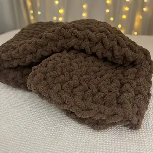 Brown Herringbone Chunky Knit Throw
