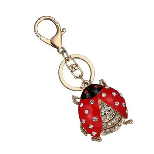 Lucky ladybug car keychains animals ornament women fashion car keychains