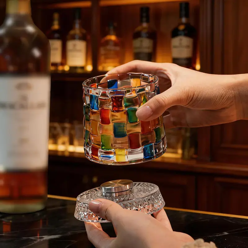 Luxury 360° Rotatable Star-Cut Crystal Glass | Spinning Stress-Relief Whiskey & Wine Cup, Premium European Barware Gift