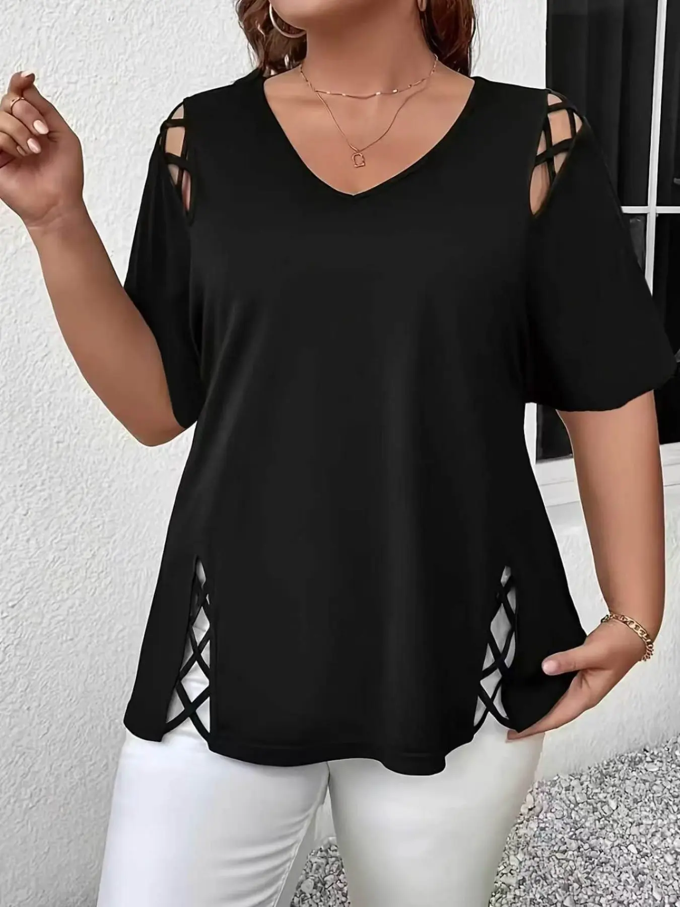 Women's V Neck Hollow Out Short Sleeve Top Blouse, Lightweight Loose Blouses, Loose Fit Basic Casual Summer Fashion, Comfortable Daily Wear Tee for Women Womenswear