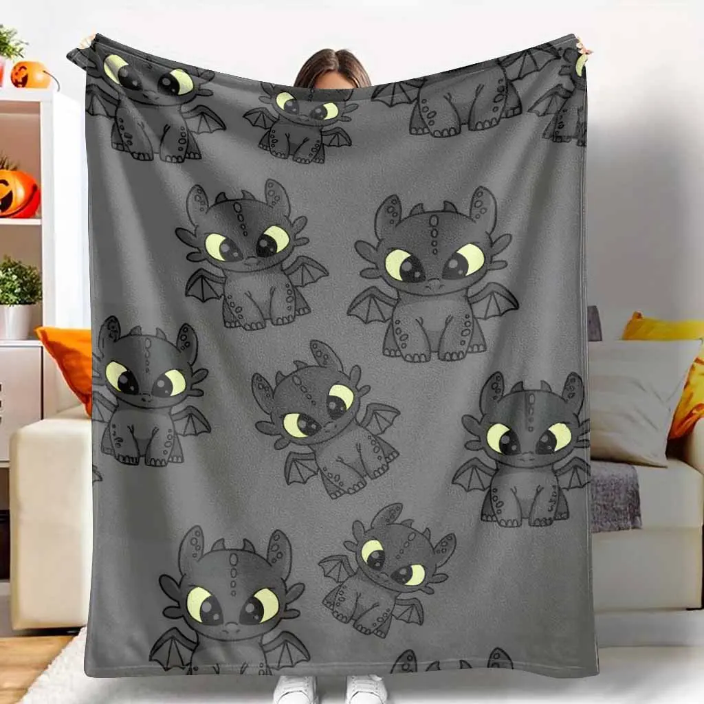 Toothless Dragon Print Flannel Blanket - Anti-Pilling Flannel Fabric, Cozy Soft Lightweight Warm, for Home & Travel Indoor/Outdoor Couch Bed Decor Gift