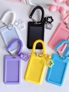 1pc Morandi Colorful Star Pendant Retractable Plastic Card Holder with Keychain – Practical for Buses, Campus, ID, and Credit Cards, Durable Plastic Accessory, ID Card Holder, Photocard Holder, Badge Holder, Keychain Badge Reel