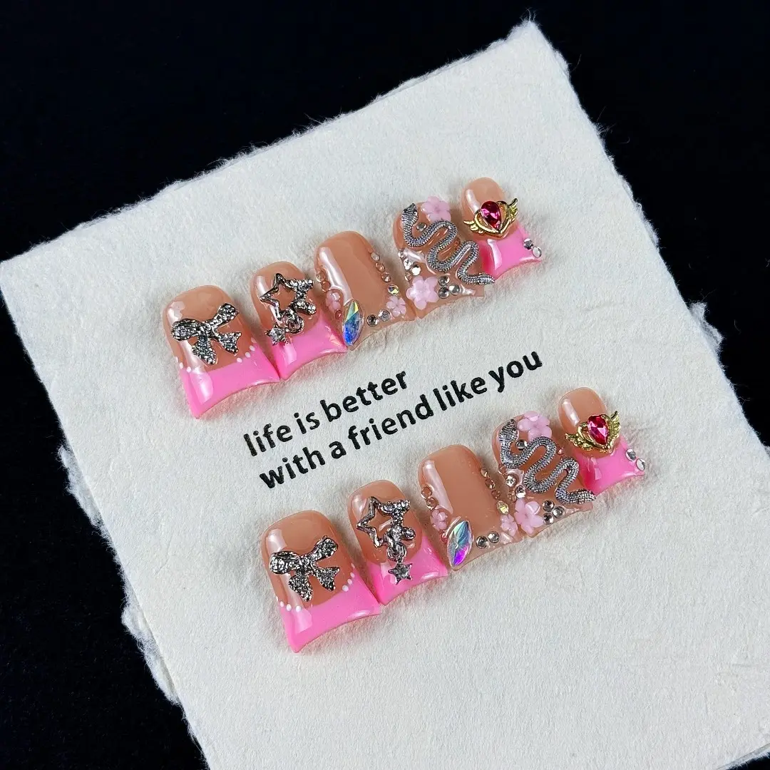 10pcs high-end Sweet and cool style, hand-painted three-dimensional bowknots, five-pointed stars, hearts, and tiny diamonds handmade fake nails, Suitable for attending birthday parties with friends, team dinners, bar celebrations, and KTV sessions.
