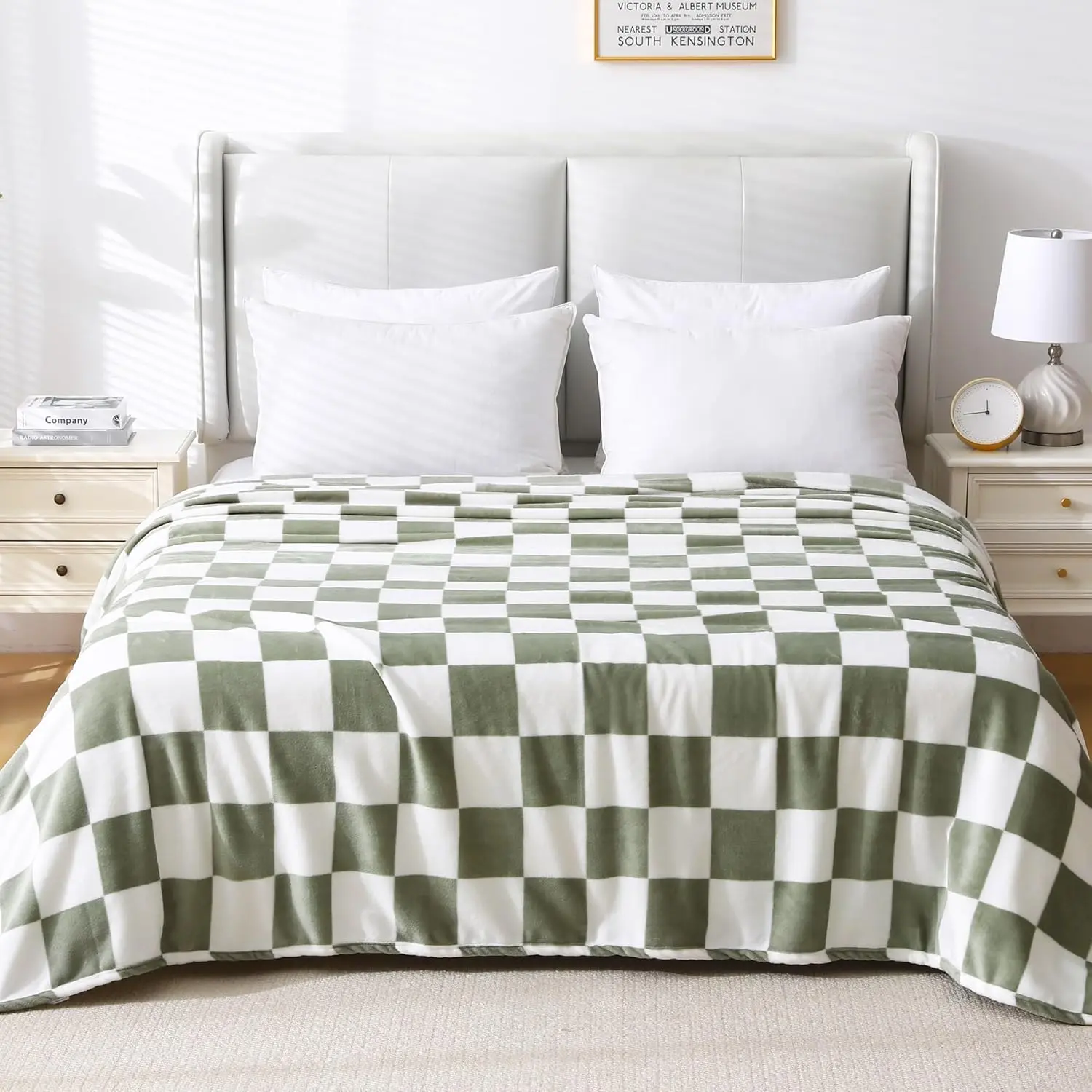 Comfortable Flannel Blanket, Plaid Design, Lightweight Soft Material, Ideal for Bed Sofa Office Camping Travel, Checkerboard Pattern Blanket, Lightweight Cozy Blanket, Checkered Blanket, Blankets for Sofa