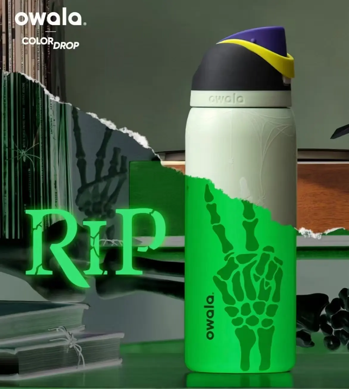 Owala 32oz FreeSip "RIP" Glow-In-The-Dark Halloween Water Bottle,souvenir