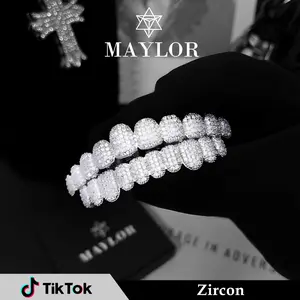 MAYLOR Unisex Hip Hop Iced Out Diamond Grillz, Cubic Zirconia Teeth Grillz Non-Custom Fit, Full Coverage Top & Bottom Teeth Caps, Rapper Style Mouth Jewelry for Party Cosplay Performance Gift