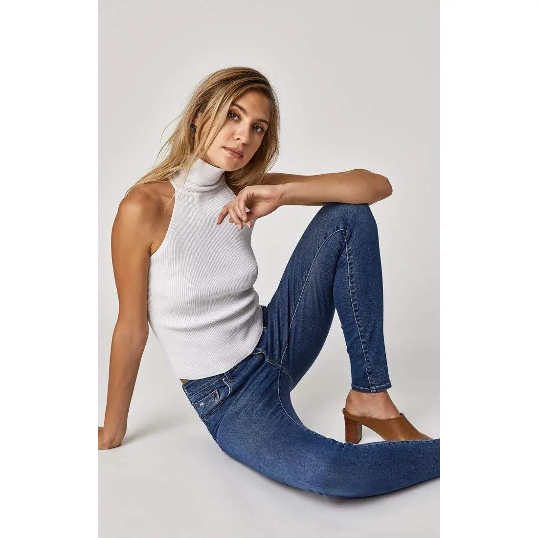 Women's Indigo Wash Super-Skinny Adriana Slim-Fitting Jeans - Shape-Retentive Supersoft Denim with Elastane, Cotton, Tencel, Polyester, Turkey, Casual Clothes, 27W/30L Plain Bottoms